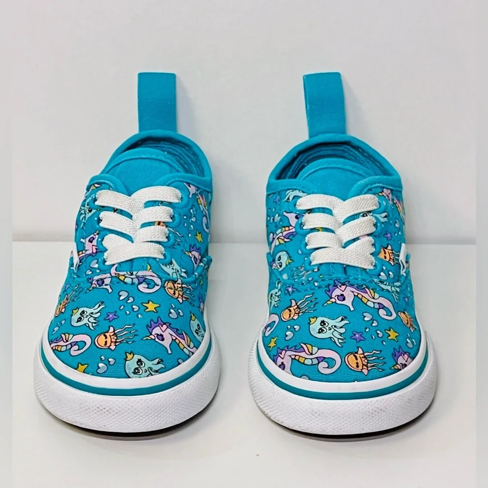 Vans under sea